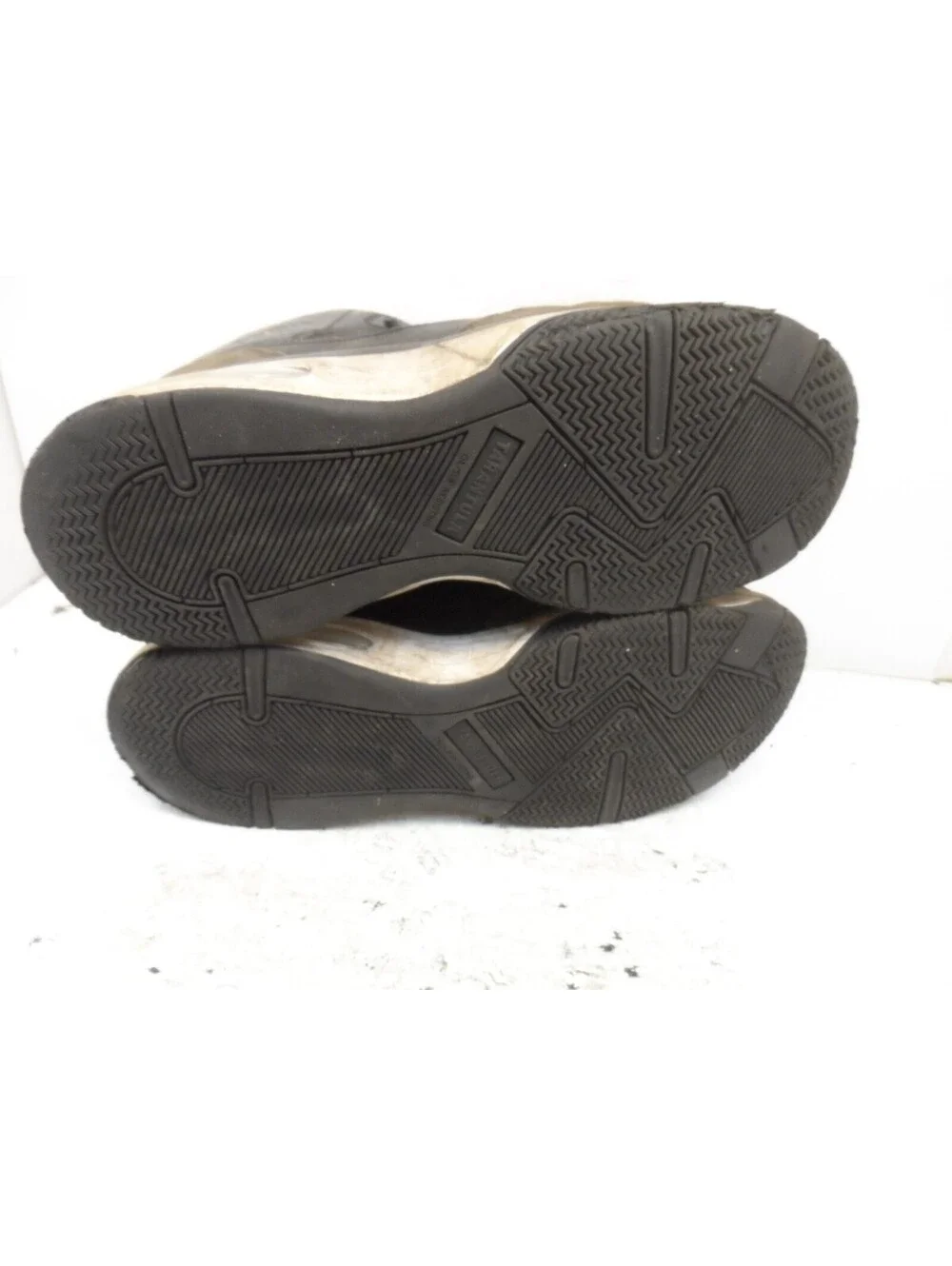 Dakota used boots